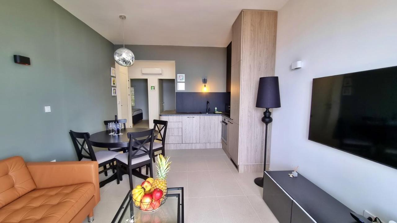 Apartment La Vie Омиш Экстерьер фото