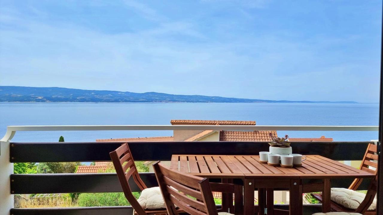 Apartment La Vie Омиш Экстерьер фото