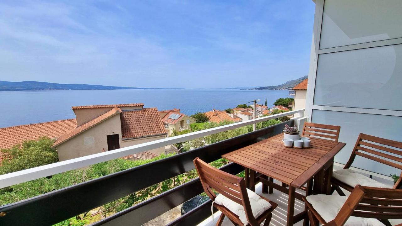 Apartment La Vie Омиш Экстерьер фото